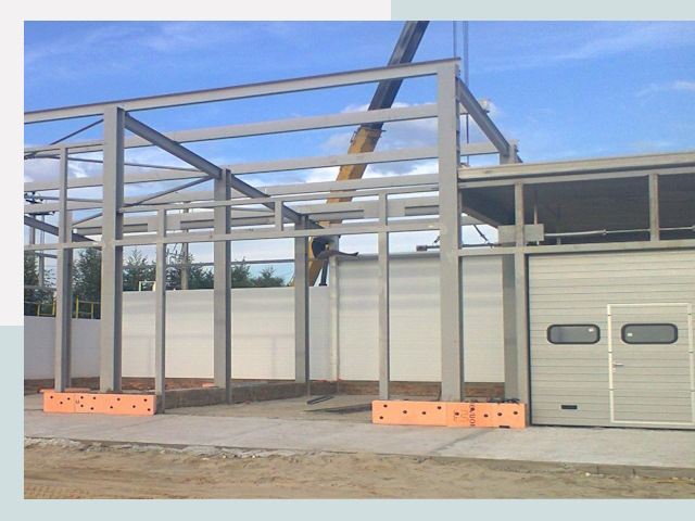 Строительство автосервисов от СтальСтрой-Екн по цене 618 руб.