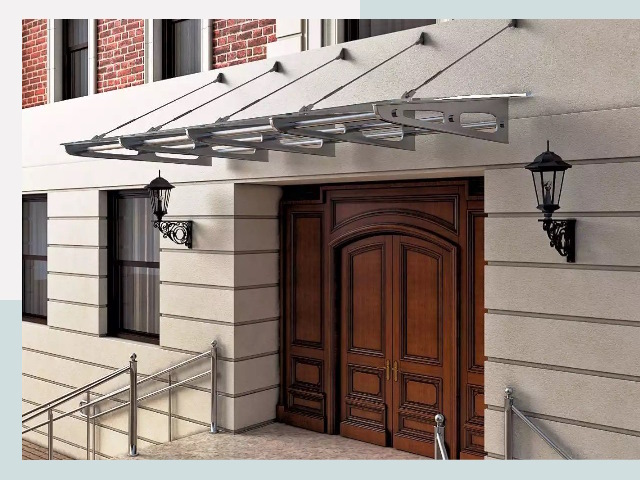 Металлические козырьки от 618 руб. в Щекине