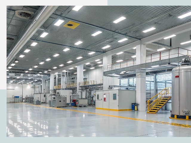 Освещение ангаров в Щекине от 618 руб. - Эффективные решения